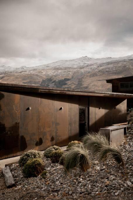 The Pines Guesthouse - New Re-List Arrowtown Exterior photo